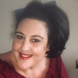 Meet your Posher, Joan